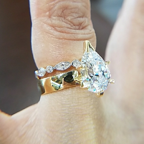 14k Solid Yellow Gold Engagement Ring&Wedding Band - Picture 3 of 8